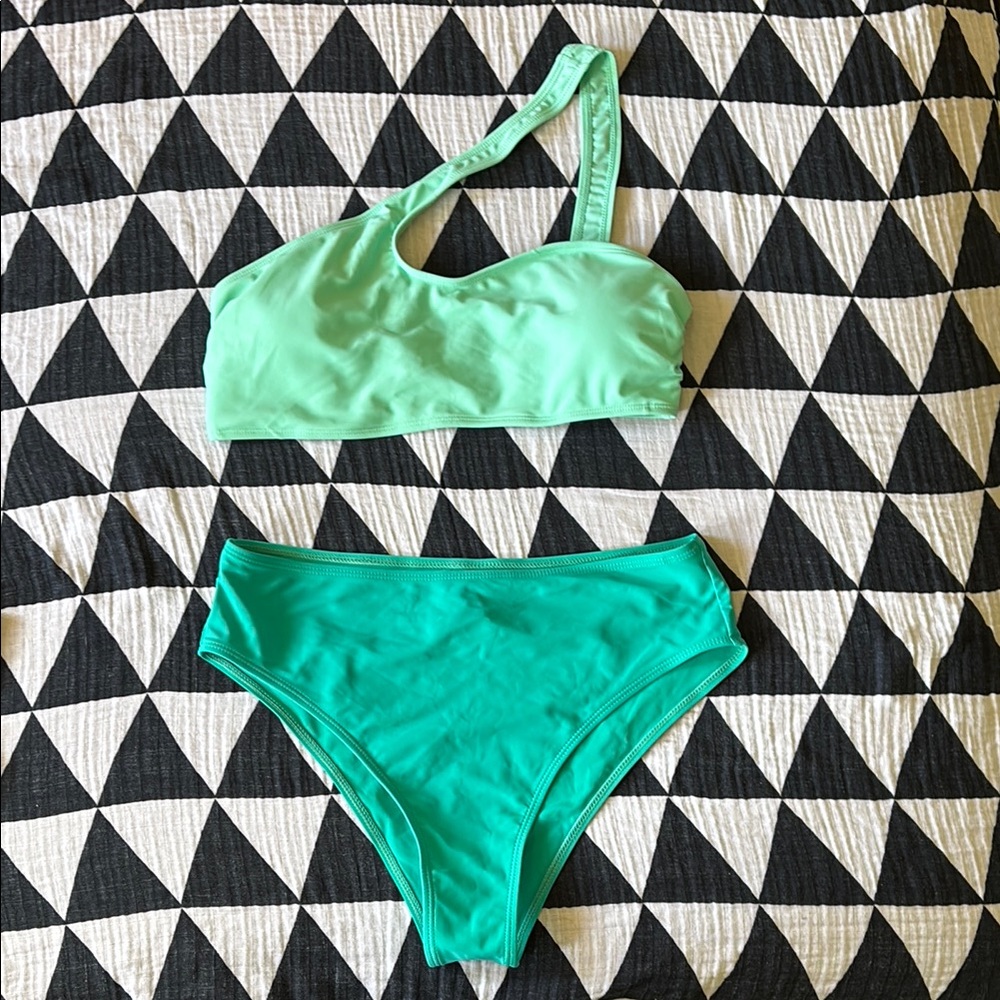 Green and teal one shoulder strap bikini